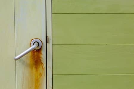 The Importance of Professional Rust Stain Removal for Restoration and Beauty Thumbnail
