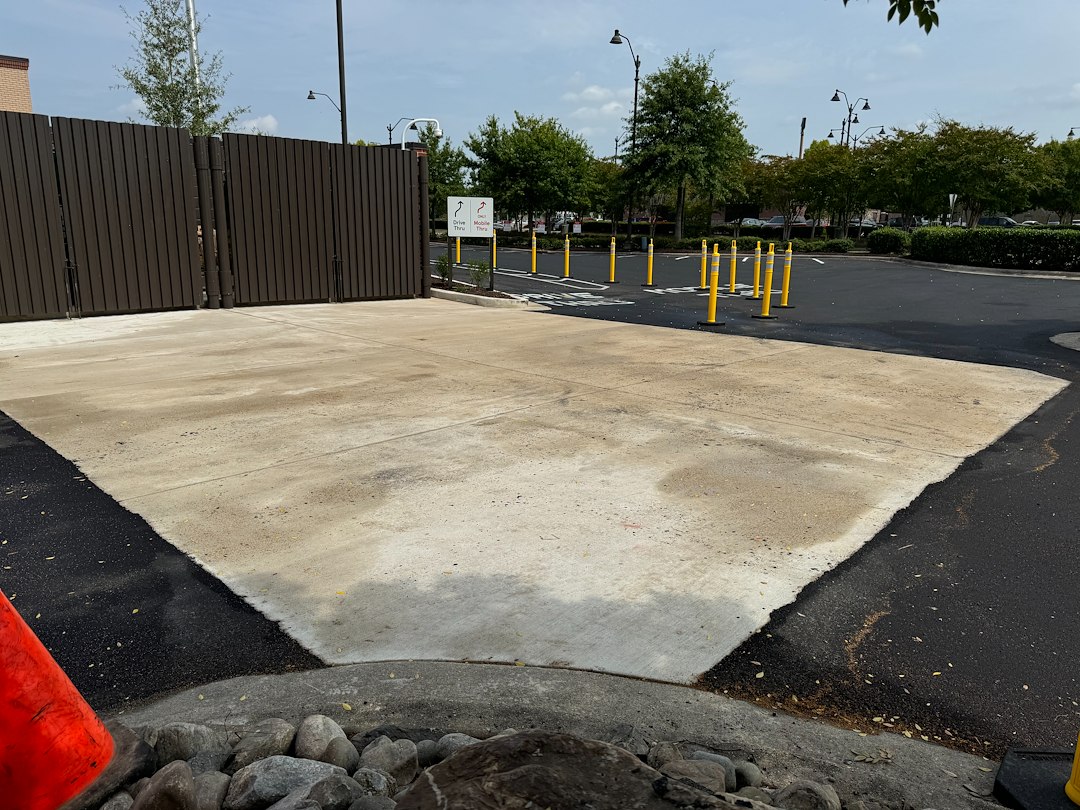 Amazing quality dumpster pad cleaning, in Hampton Virginia Thumbnail